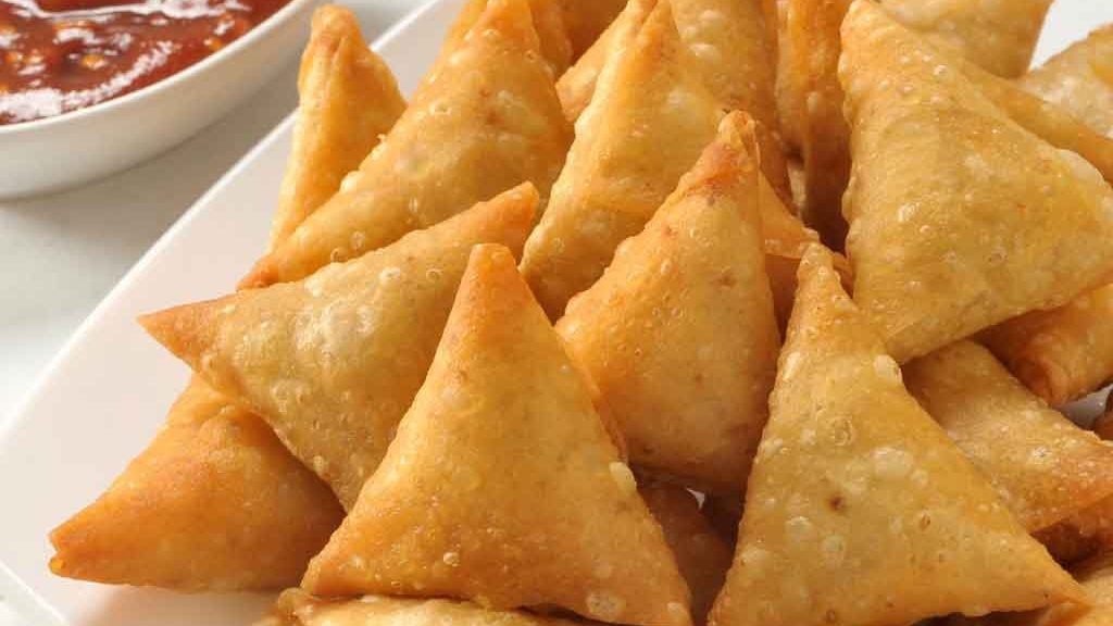 Yadda Ake Samosa A Sauƙaƙe