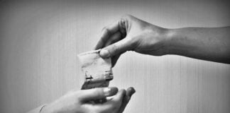 Nau’o’in Masu Amfani Da Waƙafi Ko Hubusi wakafi da hubusi