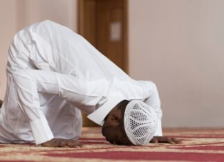 Ingantattun Nafiloli Da Falalarsu Sallar Nafila