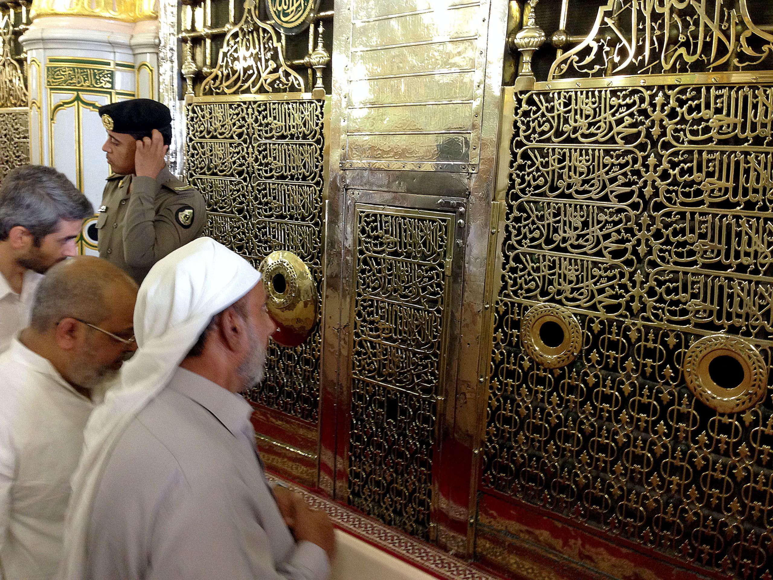 Kakannin Manzon Allah (Saw)