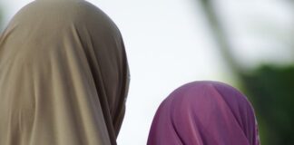 Yadda Zaki Inganta Hallayarki Da Ɗabi’u Masu Kyau Yadda Zaki Inganta Hallayarki Da Ɗabi'u Masu Kyau