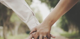 Yadda Za Ki Nunawa Mijinki Tsantsar Kula Yadda Zaki Nunawa Mijinki Tsantsar Kula