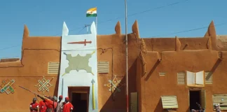 Fasahar Bahaushe Bayajidda da Tarihin Bahaushe