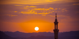 Addu’a Ga Wanda Yace Maka: Allah Ya Yi Maka Albarka
