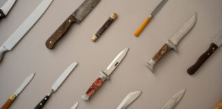 Makaman Da Hausawa Ke Amfani Da Su Wajen Faɗa Ko Yaƙi